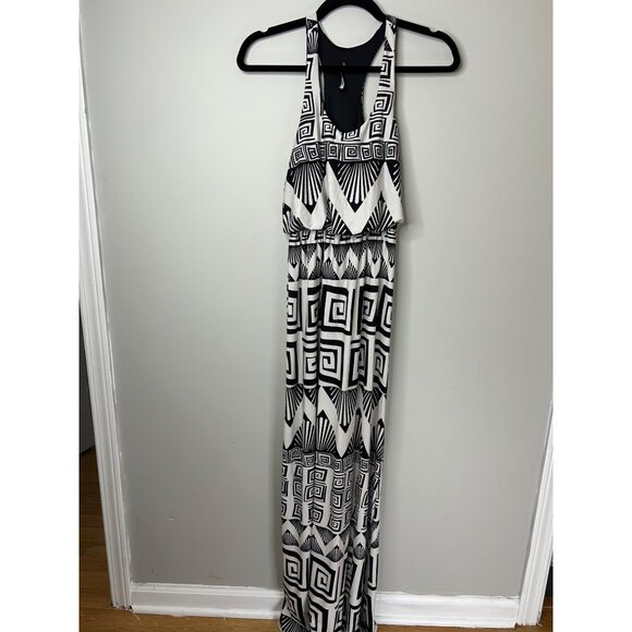 Love Culture Dresses & Skirts - Love culture Black and white racerback floor length patterned dress sz s women's